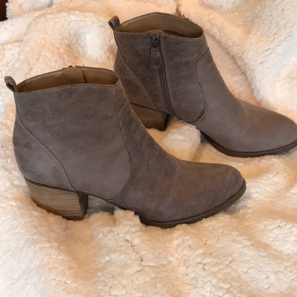 Franco Sarto Ankle Boots - Taupe - size 8.5M - Like New